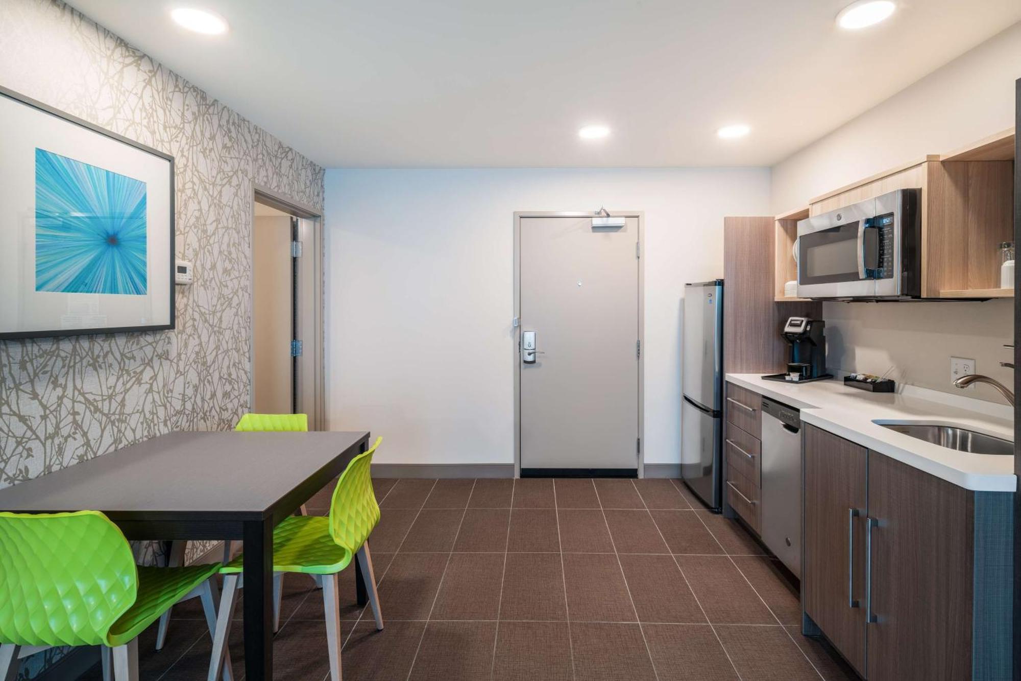 Home2 Suites By Hilton Brunswick Esterno foto
