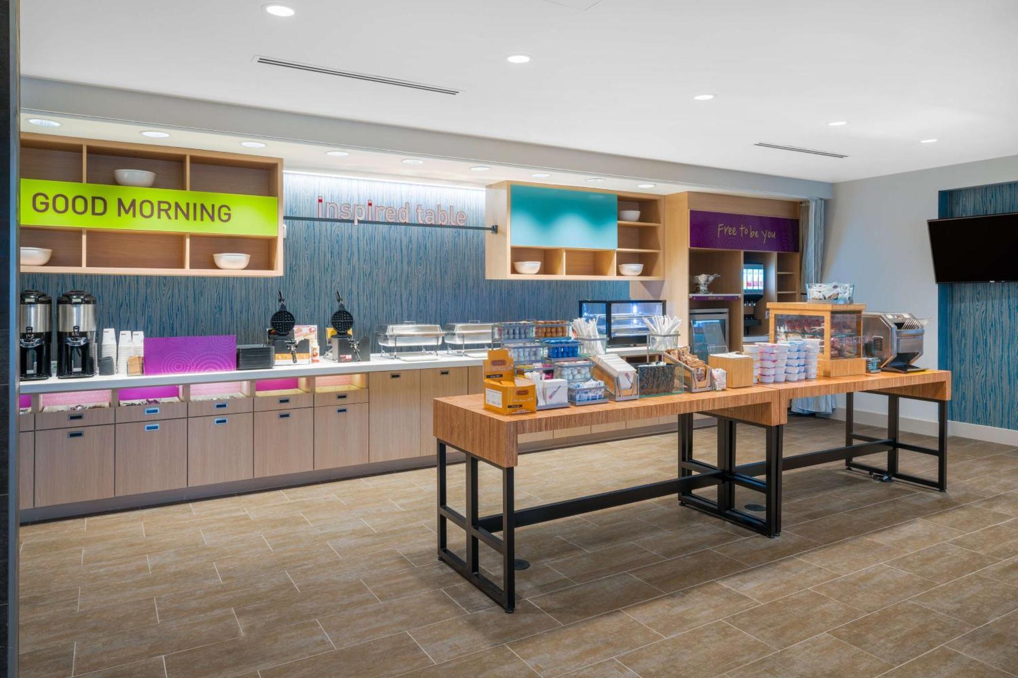 Home2 Suites By Hilton Brunswick Esterno foto